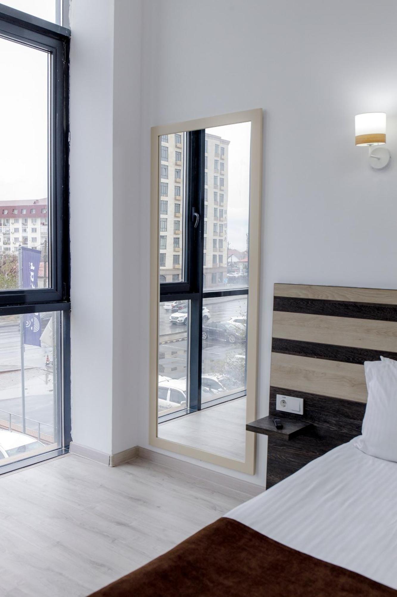 فندق Infinity Plaza Block 1 أتيراو المظهر الخارجي الصورة