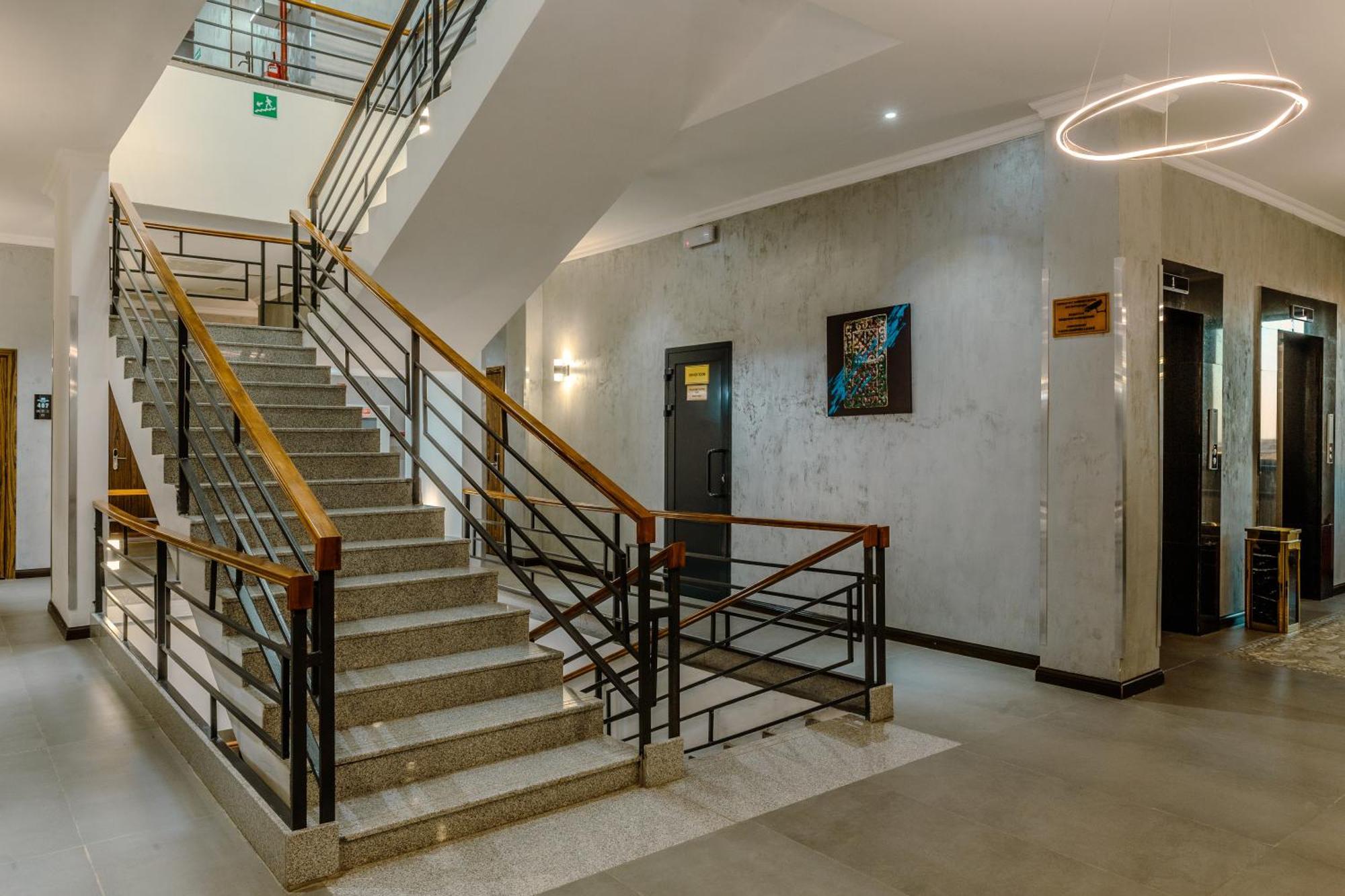فندق Infinity Plaza Block 1 أتيراو المظهر الخارجي الصورة